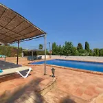 La Perla Villa *